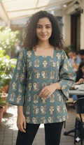 Teal Portrait Print Kurti